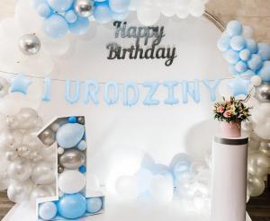 GIRLANDA PAPIEROWA 1 URODZINY NIEBIESKA 1,5M