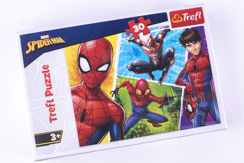 PUZZLE 30 TREFL SPIDER-MAN I MIGUEL