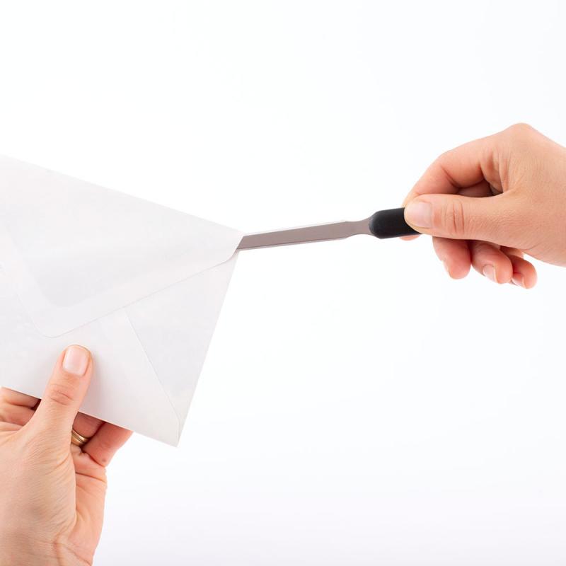 NÓŻ DO KOPERT PLASTIKOWA RĄCZKA