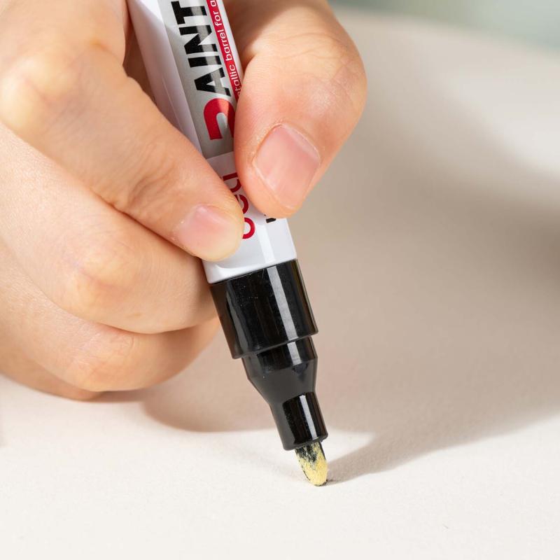 MARKER OLEJOWY 2MM CZARNY DELI