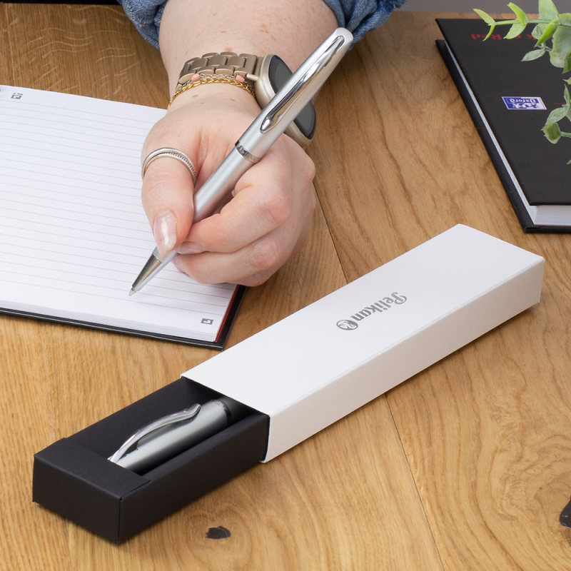 DŁUGOPIS PELIKAN JAZZ NOBLE ELEGANCE SILVER ETUI