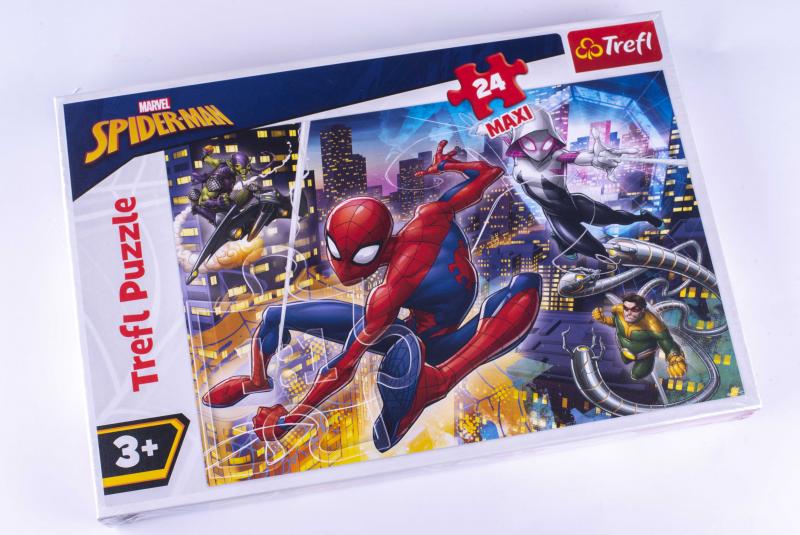 PUZZLE 24 TREFL MAXI NIEUSTRASZONY SPIDERMAN