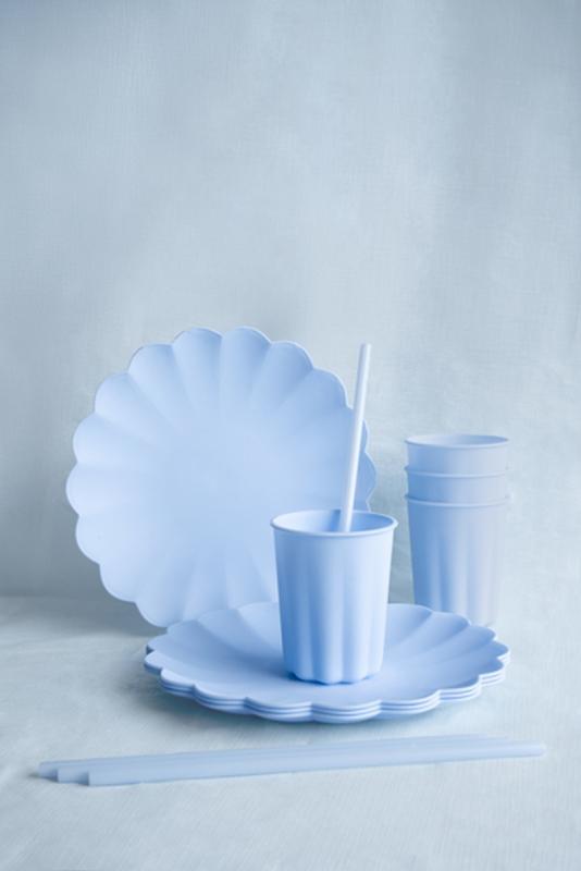 TALERZYKI PLASTIKOWE FALBANKA 22X22CM BŁĘKITNY