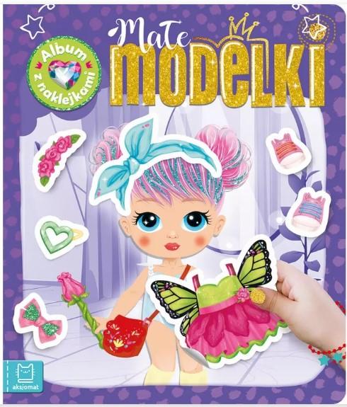 KSIĄŻECZKA MAŁE MODELKI.ALBUM Z NAKLEJKAMI