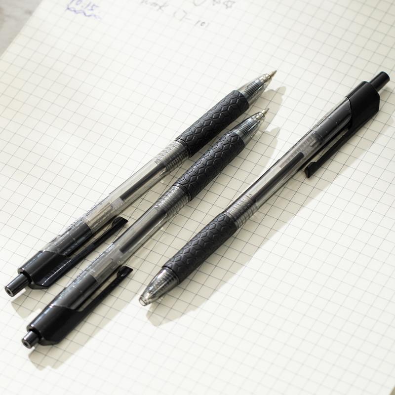 PIÓRO KULKOWE 0,7 MM ARROW CZARNE DELI