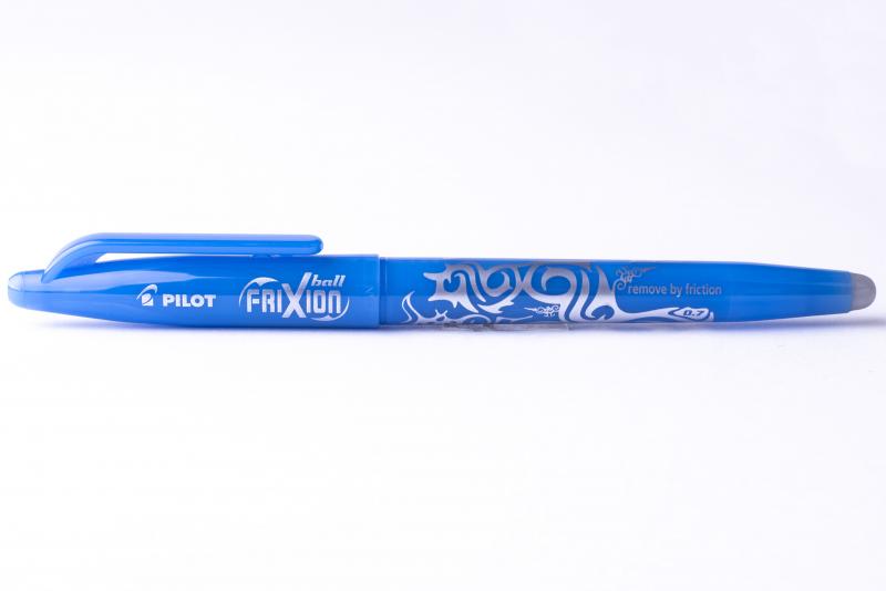 PIÓRO KULKOWE PILOT FRIXION 0,7 BŁĘKITNE