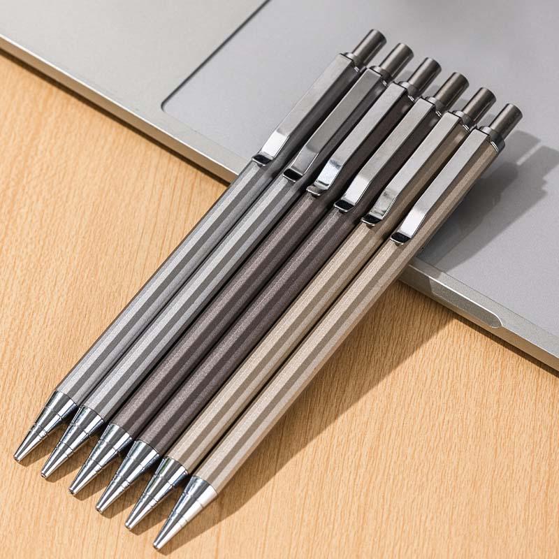 OŁÓWEK AUTOMATYCZNY 0,5 METALOWY 6490 DELI