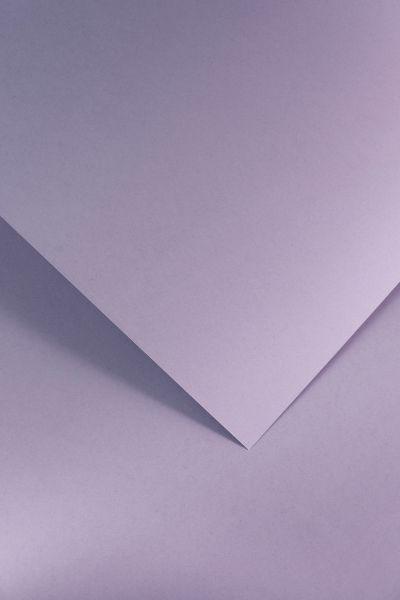 KARTON OZDOBNY GŁADKI LAWENDOWY SATYNOWY OP 20SZT 210G