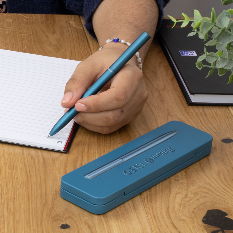 DŁUGOPIS PELIKAN K6 INEO OCEAN BLUE ETUI