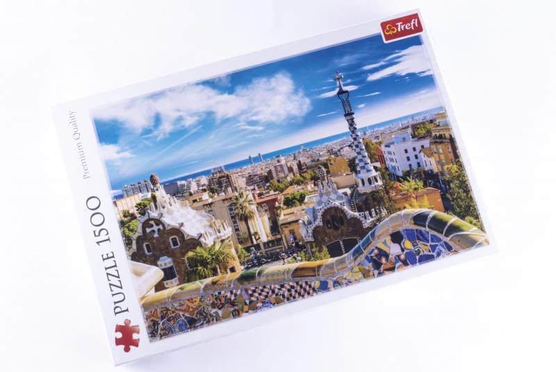 PUZZLE 1500 TREFL PARK GUELL