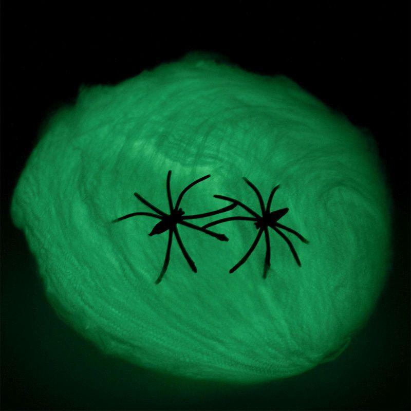 PAJĘCZYNA Z PAJĄKIEM ŚWIECĄCA W CIMNOŚCI HALLOWEEN