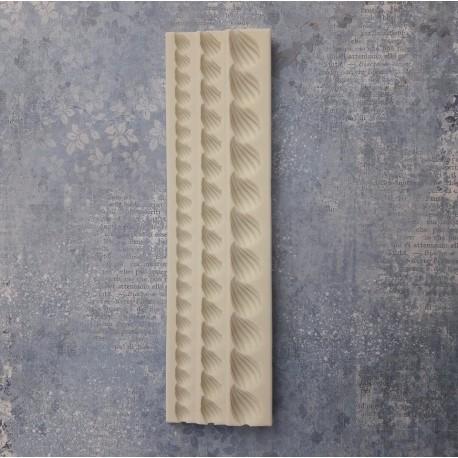 FOREMKA SILIKONOWA 19,5X5CM 3 SZNURY PLECIONE