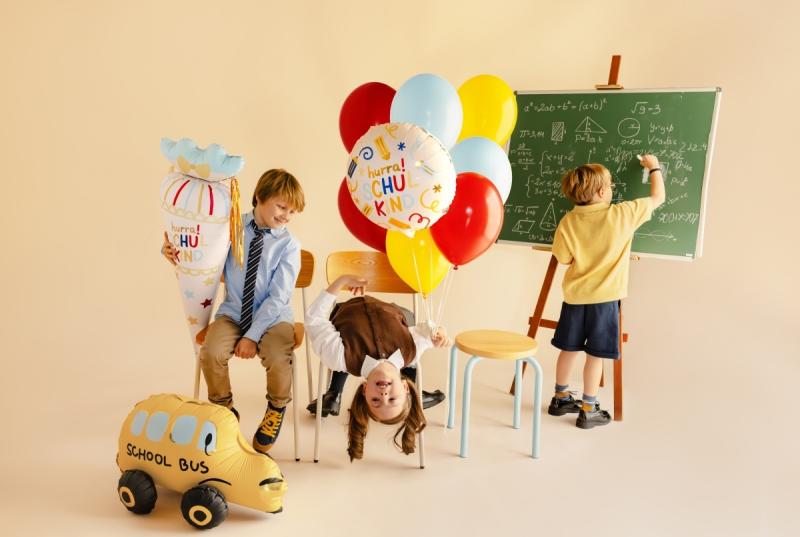 BALON FOLIOWY PASTYLKA HURRA SCHULKIND 35X35CM KREMOWY